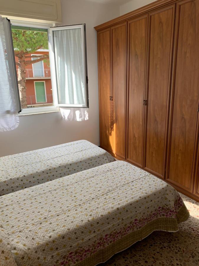 Casa Bianca 2 - Confortevole In Centro A Moneglia Exteriör bild