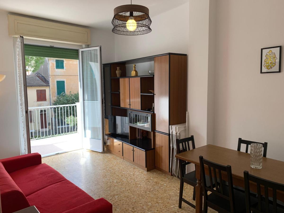 Casa Bianca 2 - Confortevole In Centro A Moneglia Exteriör bild